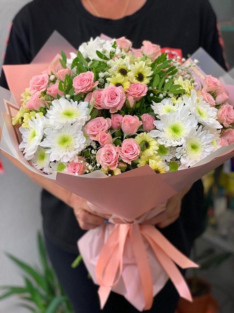 Букет цветов из: Розы и Хризантемы в Грицовский