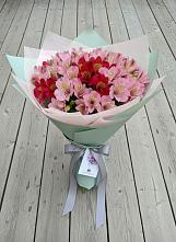 Букет цветов из:  Альстромерии в Грицовский