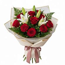 Букет цветов из:  Лилии и Розы в Грицовский