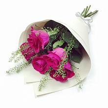 Букет цветов из:  Розы в Грицовский