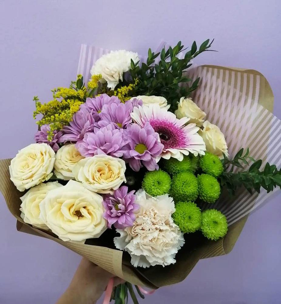 Букет цветов из: Хризантемы, Розы, Гвоздики и Герберы в Грицовский