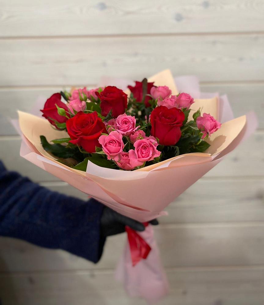 Букет цветов из: Розы в Грицовский