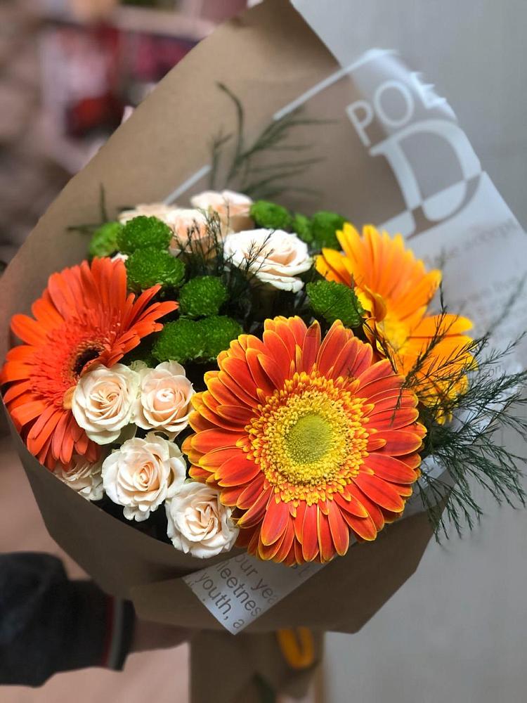 Букет цветов из: Герберы, Хризантемы и Розы в Грицовский