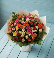 Букет Микс из разноцветных кустовых роз в Грицовский